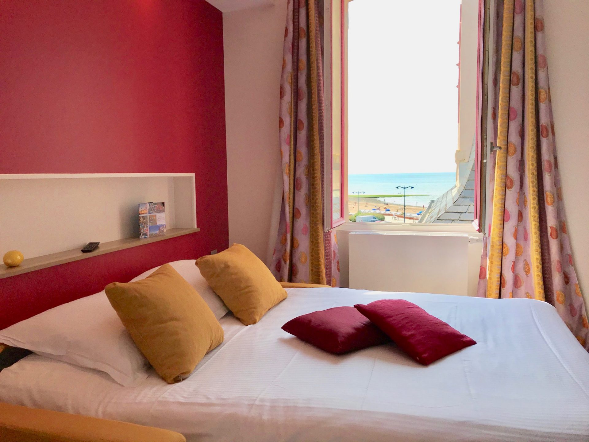 Hôtel Outre-Mer (Villa Le couchant) - Suite familiale Cabourg mon amour vue sur mer