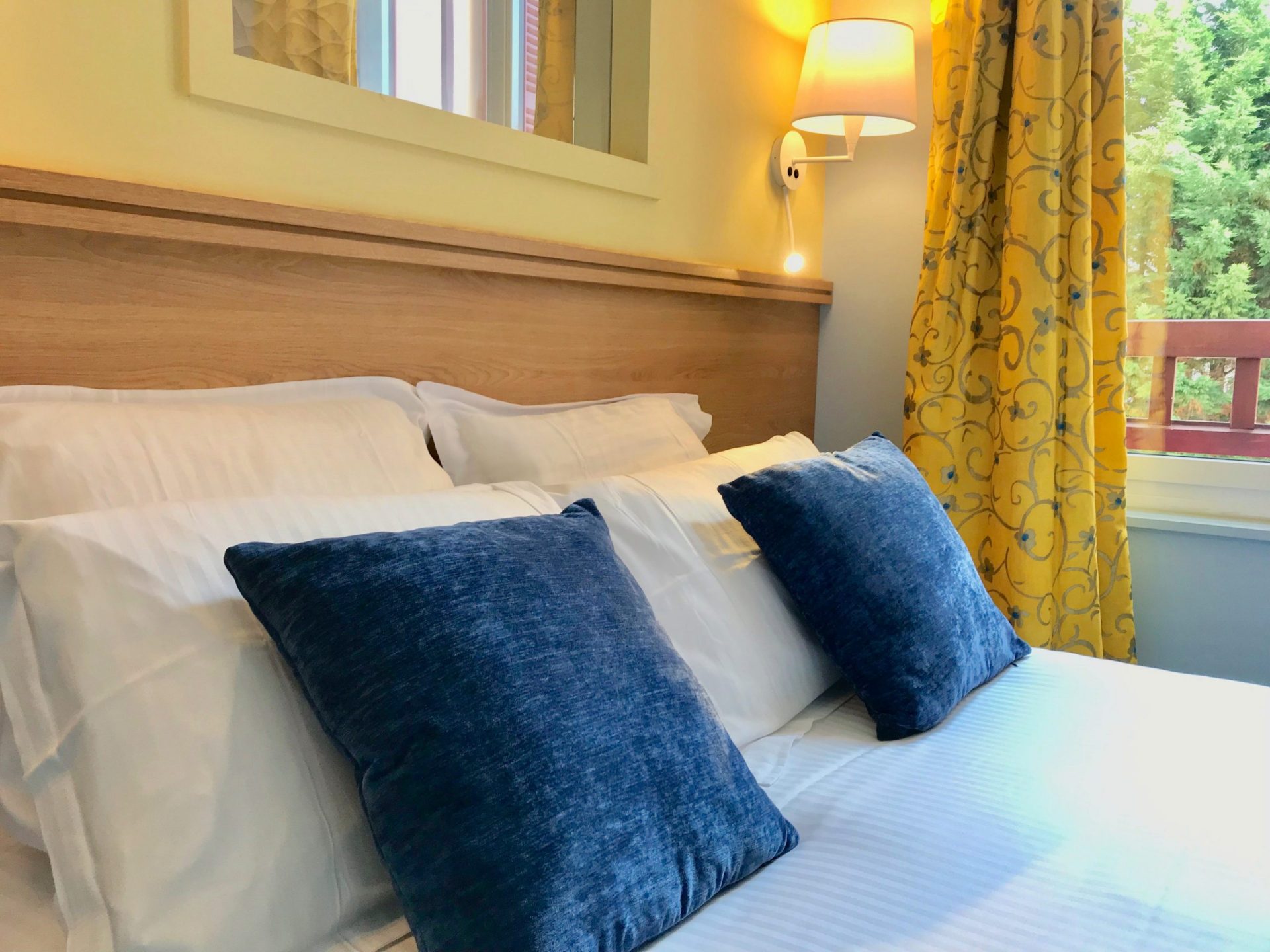 Bed and breakfast affaires : Soirée étape à l'Hotel Outre-Mer (Villa Le Couchant)